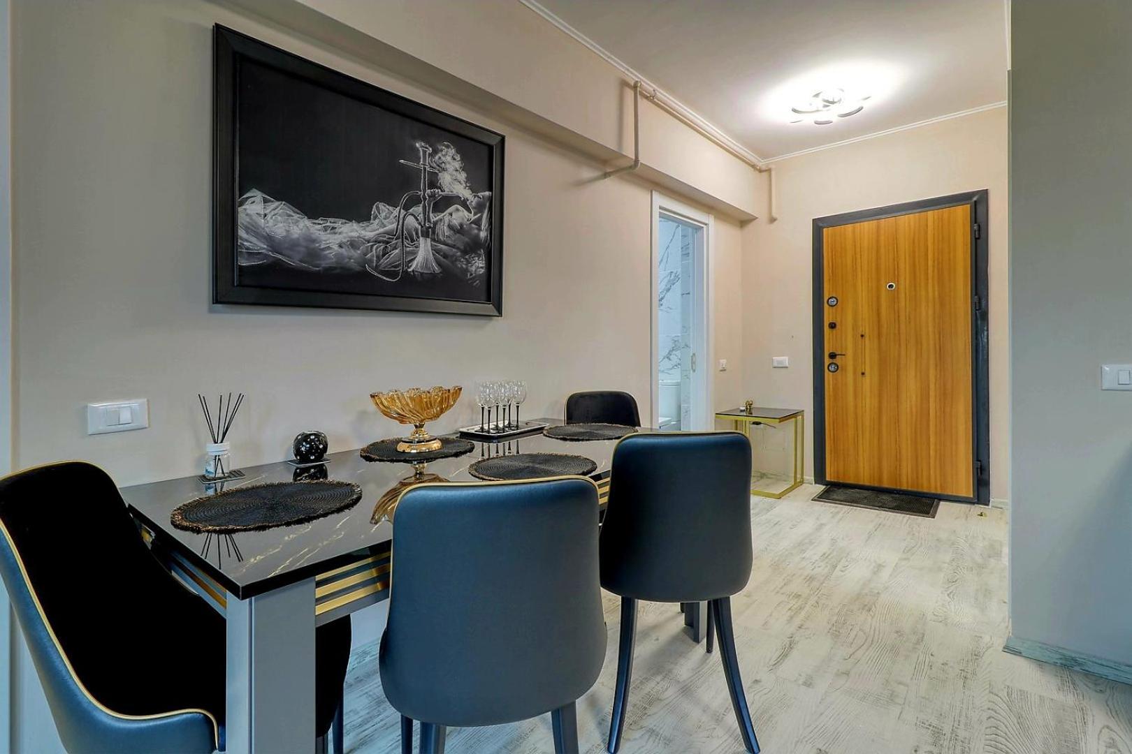 Luxury Apartament Bukarest Eksteriør billede